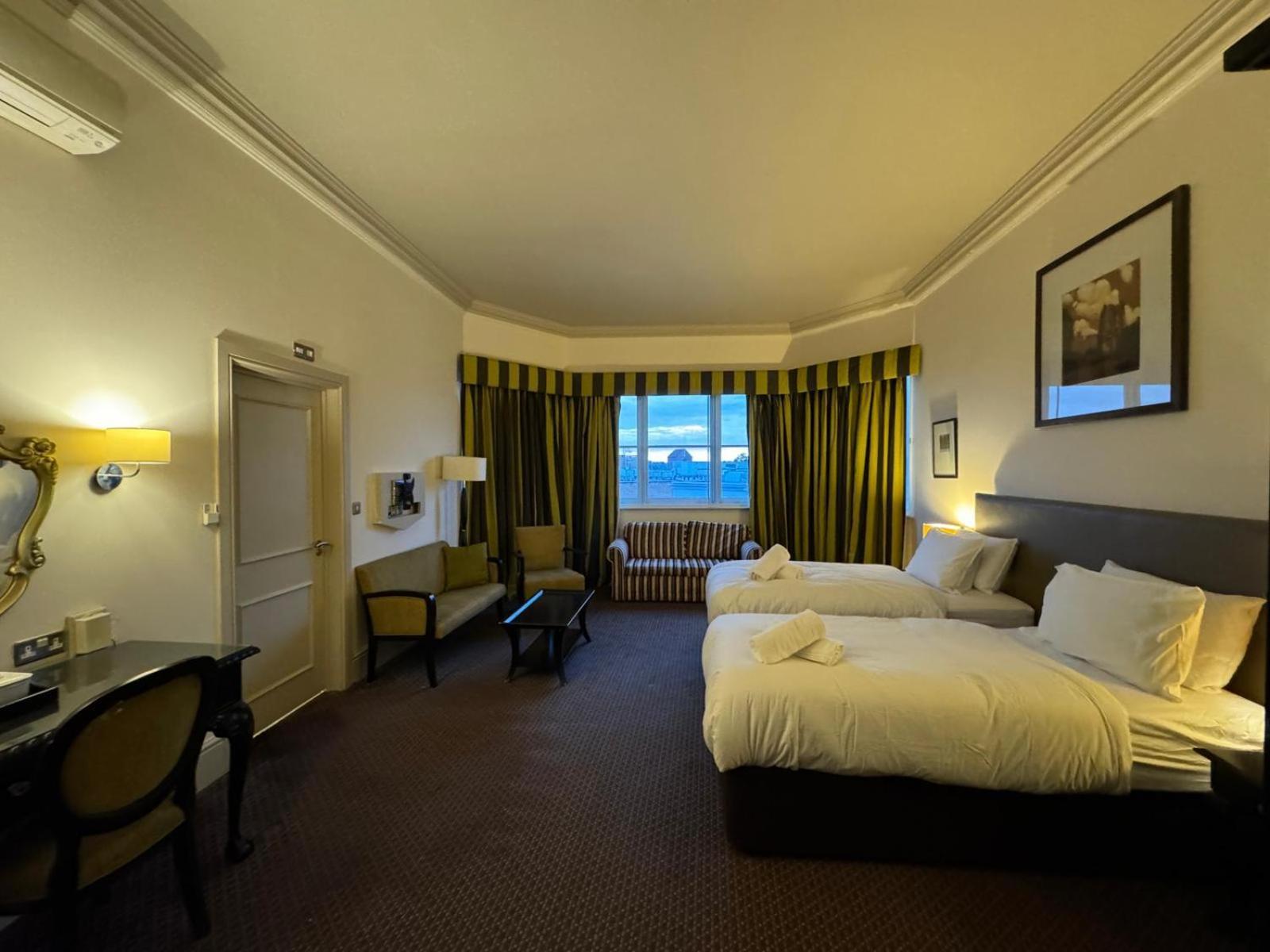 H & G Hotel Opposite Windsor Castle Eksteriør bilde